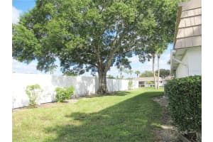 2671 Riverbluff Pkwy, Sarasota, FL 34231, Sold 01/07/22