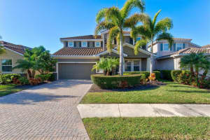 3009 Esmeralda Dr, Sarasota, FL 34243, Sold 01/14/22