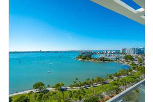 605 S Gulfstream Ave, Sarasota, FL 34236, Sold 01/21/22