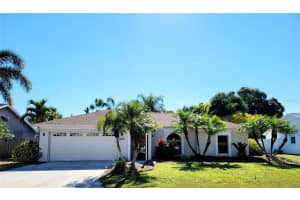 3710 75 Dr E, Sarasota, FL 34243, Sold 01/05/22