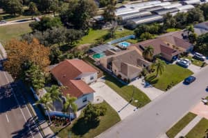 7705 34th Ct E, Sarasota, FL 34243, Sold 02/18/22
