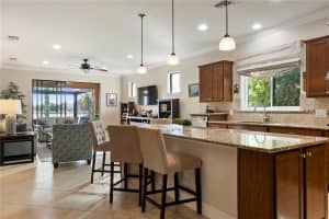 5967 Snowy Egret Dr, Sarasota, FL 34238, Sold 01/25/22