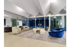 1332 Westway Dr, Sarasota, FL 34236, Sold 01/18/22
