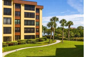 8779 Midnight Pass Rd, Sarasota, FL 34242, Sold 04/05/22