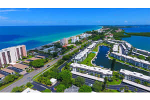 4410 Exeter Dr, Longboat Key, FL 34228, Sold 02/11/22