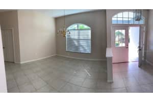 1088 Hoover Cir, Nokomis, FL 34275, Sold 12/16/21