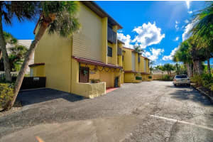 6786 Sarasea Cir, Sarasota, FL 34242, Sold 01/27/22