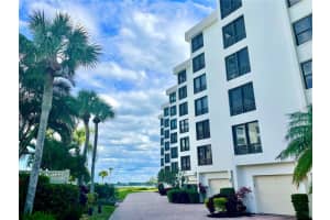 8735 Midnight Pass Rd, Sarasota, FL 34242, Sold 01/20/22