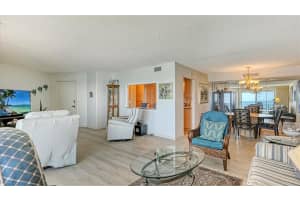 2301 Gulf of Mexico Dr, Longboat Key, FL 34228, Sold 01/14/22