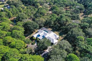 1422 Ranchero Dr, Sarasota, FL 34240, Sold 01/19/22