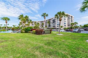 5855 Midnight Pass Rd, Siesta Key, FL 34242, Sold 05/03/22