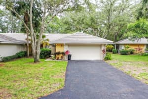 243 SOUTHAMPTON LN #273, VENICE, FL 34293 - MLS#MFRA4519223