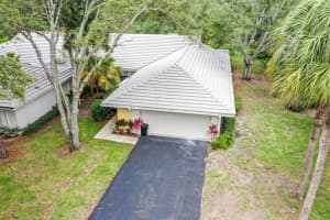 243 SOUTHAMPTON LN #273, VENICE, FL 34293 - MLS#MFRA4519223