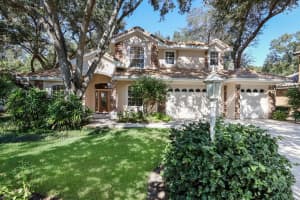 4929 Old Creek Dr, Sarasota, FL 34233, Sold 01/14/22