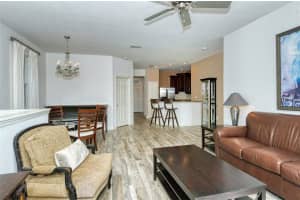 3450 Parkridge Cir, Sarasota, FL 34243, Sold 01/10/22