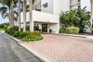 9393 Midnight Pass Rd, Sarasota, FL 34242, Sold 01/18/22