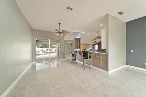 4307 Windsor Ln E, Bradenton, FL 34203, Sold 01/05/22