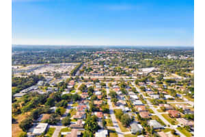 3726 Allenwood St, Sarasota, FL 34232, Sold 01/28/22