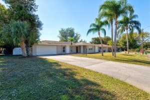 3726 Allenwood St, Sarasota, FL 34232, Sold 01/28/22
