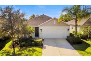 4650 Woodbrook Dr, Sarasota, FL 34243, Sold 01/27/22
