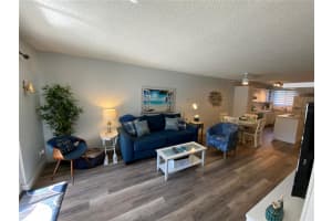 6033 34th St W, Bradenton, FL 34210, Sold 02/10/22