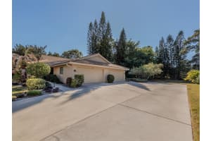 7181 Wood Creek Dr, Sarasota, FL 34231, Sold 03/14/22