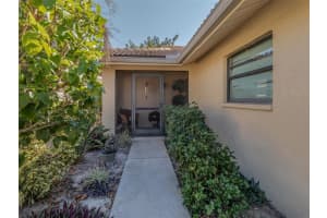 7181 Wood Creek Dr, Sarasota, FL 34231, Sold 03/14/22