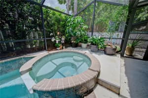 5752 Forester Lake Dr, Sarasota, FL 34243, Sold 01/13/22