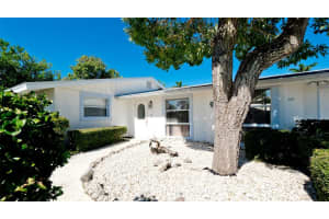 605 Concord Ln, Holmes Beach, FL 34217, Sold 12/30/21
