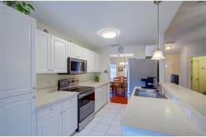 9605 27th Ave E, Palmetto, FL 34221, Sold 02/24/22