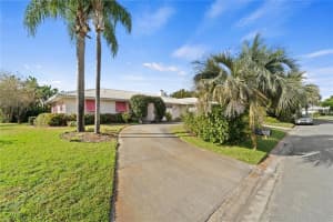 3358 Springmill Cir, Sarasota, FL 34239, Sold 01/24/22