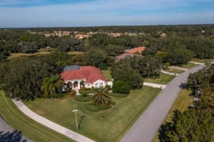 2000 Tom Morris Dr, Sarasota, FL 34240, Sold 01/03/22