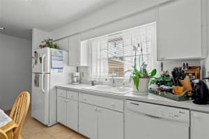 4525 Tippecanoe Trail, Sarasota, FL 34233, Sold 02/01/22