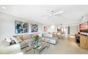 2089 Gulf of Mexico Dr, Longboat Key, FL 34228, Sold 05/02/22