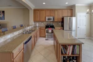 7151 Islamorada Cir, Seminole, FL 33777, Sold 02/03/22