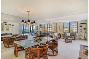 8735 Midnight Pass Rd, Sarasota, FL 34242, Sold 02/28/22