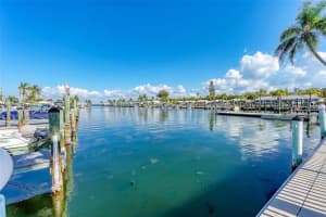 653 Spanish Dr S, Longboat Key, FL 34228, Sold 01/25/22
