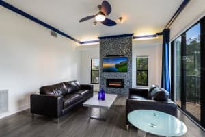 205 Golden Gate Point, Sarasota, FL 34236, Sold 01/28/22
