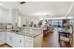 8897 Midnight Pass Rd, Sarasota, FL 34242, Sold 01/31/22