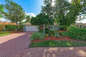 3808 71st Terrace E, Sarasota, FL 34243, Sold 01/31/22