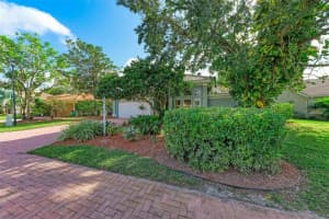 3808 71st Terrace E, Sarasota, FL 34243, Sold 01/31/22