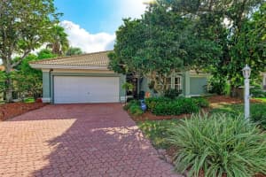 3808 71st Terrace E, Sarasota, FL 34243, Sold 01/31/22