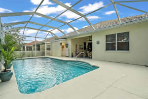 5188 Highbury Cir, Sarasota, FL 34238, Sold 02/04/22