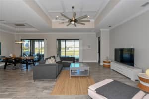 3509 67th Terrace E, Sarasota, FL 34243, Sold 03/07/22