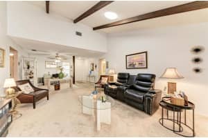 3880 El Poinier Ct, Sarasota, FL 34232, Sold 03/02/22