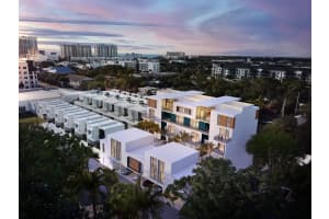 1558 4TH ST #214, SARASOTA, FL 34236 Sold 09/20/24