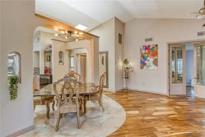 4950 Village Garden Dr, Sarasota, FL 34234, Sold 01/31/22