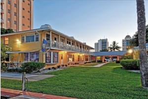 522 Golden Gate Point, Sarasota, FL 34236, Sold 01/21/22