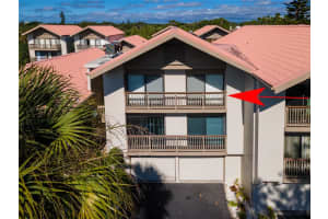 1189 Lake House Cir, Siesta Key, FL 34242, Sold 03/01/22