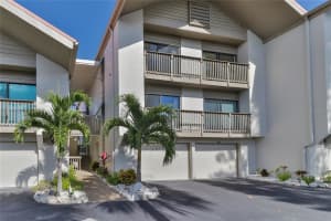 1189 Lake House Cir, Siesta Key, FL 34242, Sold 03/01/22